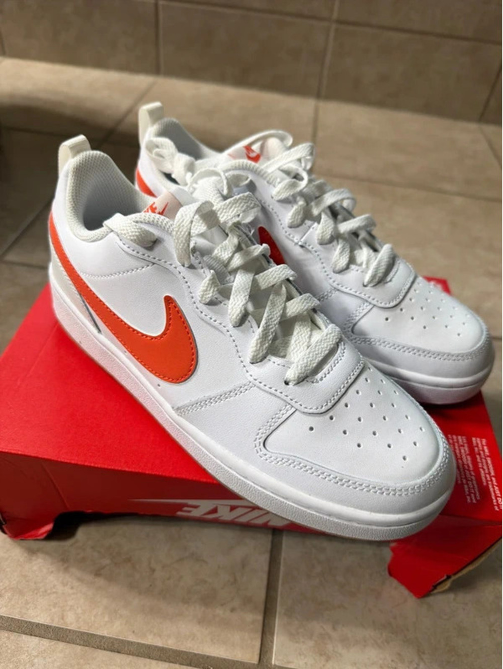 6.5 y/ 8.5w new Nike court borough low 2 (gs) [COPY]